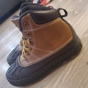 Nike Boots